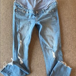 H&M Distressed Light wash maternity jeans 10